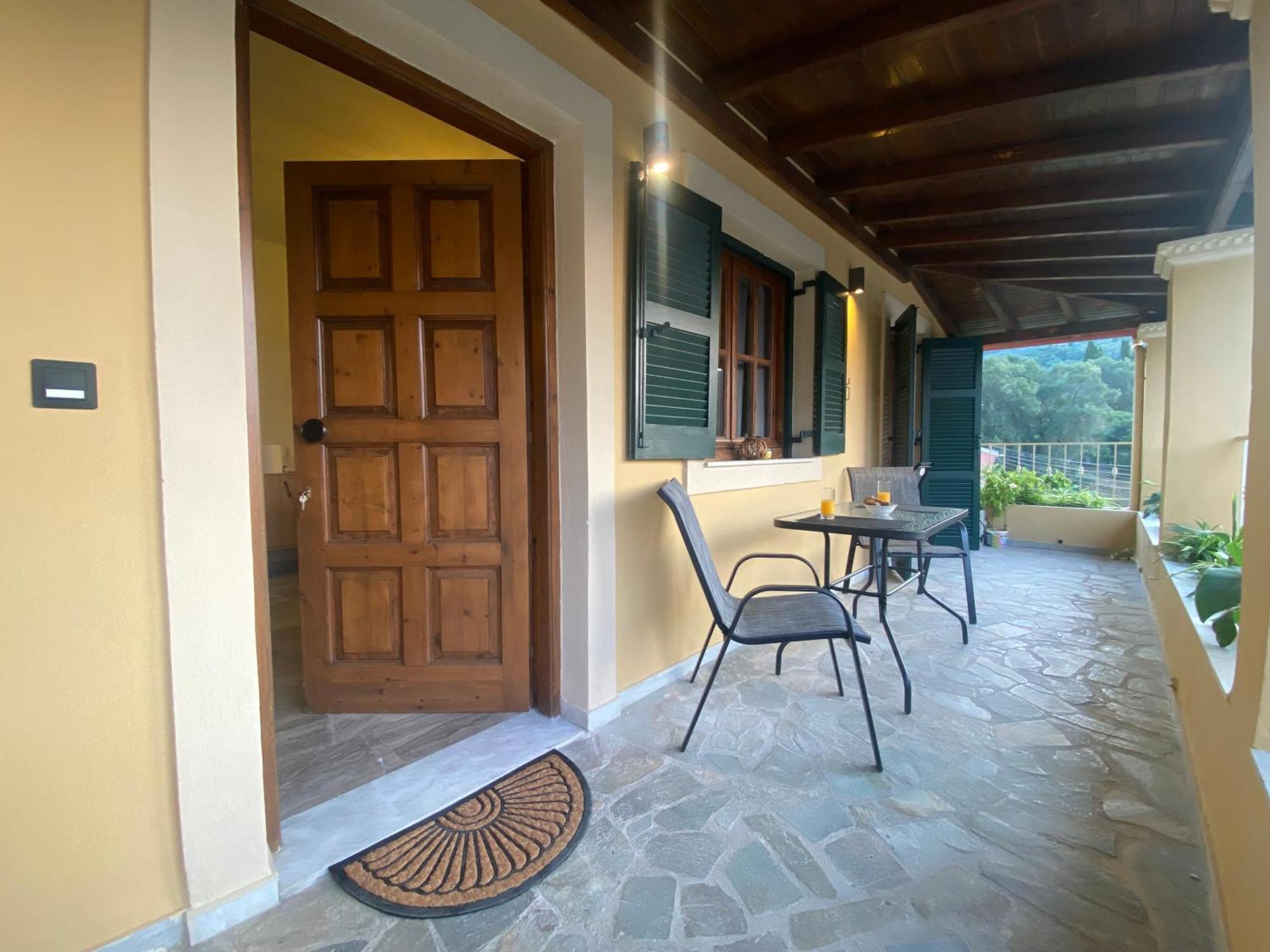 Alexandra'S Boutique House Villa Kato Garouna Eksteriør billede